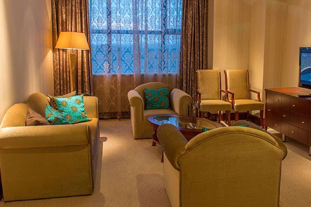 เพรสซิเดนท์ วาลมอนท์ แอท อูโมดซี พาร์ค Hotel ลิลองเว ห้อง รูปภาพ