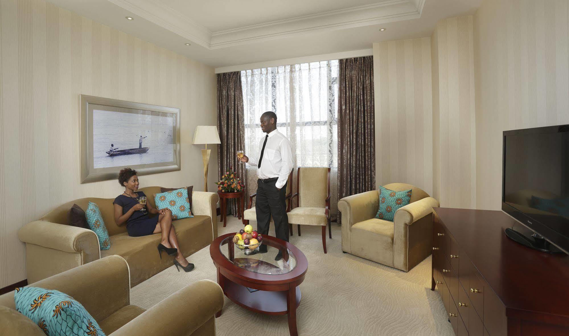 เพรสซิเดนท์ วาลมอนท์ แอท อูโมดซี พาร์ค Hotel ลิลองเว ภายนอก รูปภาพ