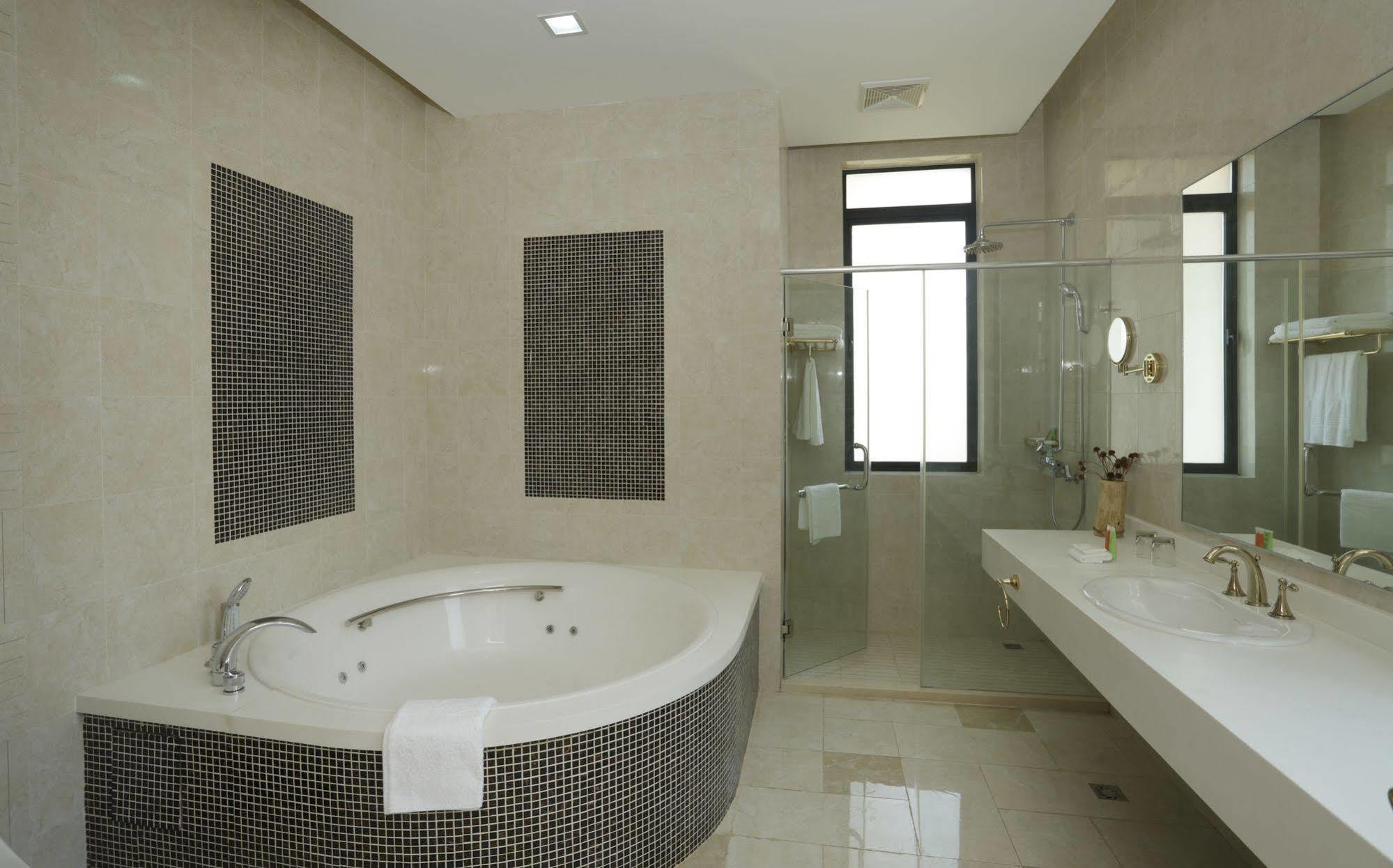 เพรสซิเดนท์ วาลมอนท์ แอท อูโมดซี พาร์ค Hotel ลิลองเว ภายนอก รูปภาพ