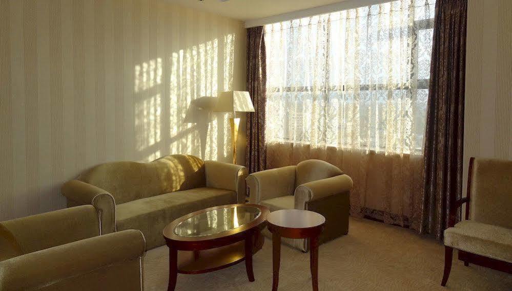 เพรสซิเดนท์ วาลมอนท์ แอท อูโมดซี พาร์ค Hotel ลิลองเว ภายนอก รูปภาพ